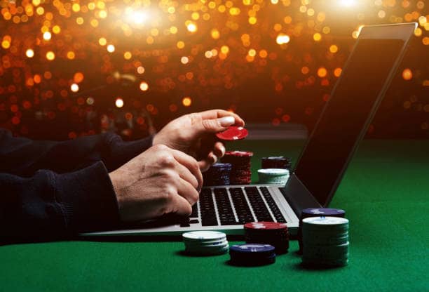 How To Outsmart The House Advantage In The Casino
